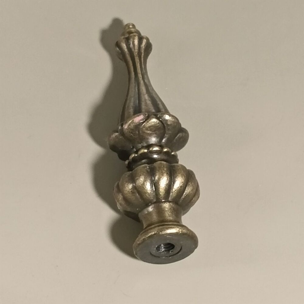 Vintage Metal Lamp Finial Urn/Acorn Shape Aged Patina Replacement 3.5" - Picture 3 of 8